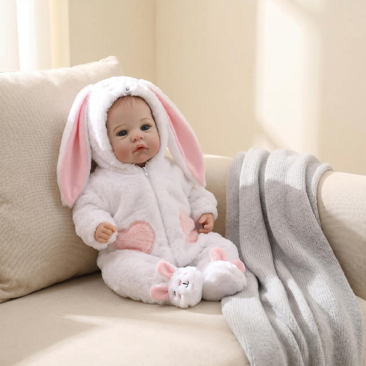 18 Zoll Reborn-Babypuppe, lebensechte Kuschelfigur mit 3D-Haut, Mehrschicht-Bemalung und sichtbaren Venen