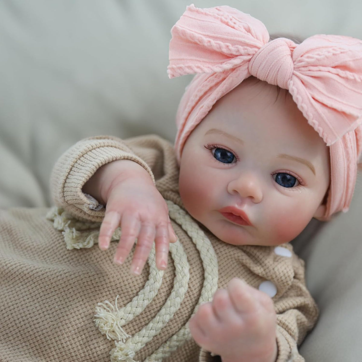 18 Zoll lebensechte Reborn-Babypuppe – Mädchen mit weichem, beschwertem Körper, realistisches Neugeborenen-Geschenkset für Kinder ab 3 Jahren