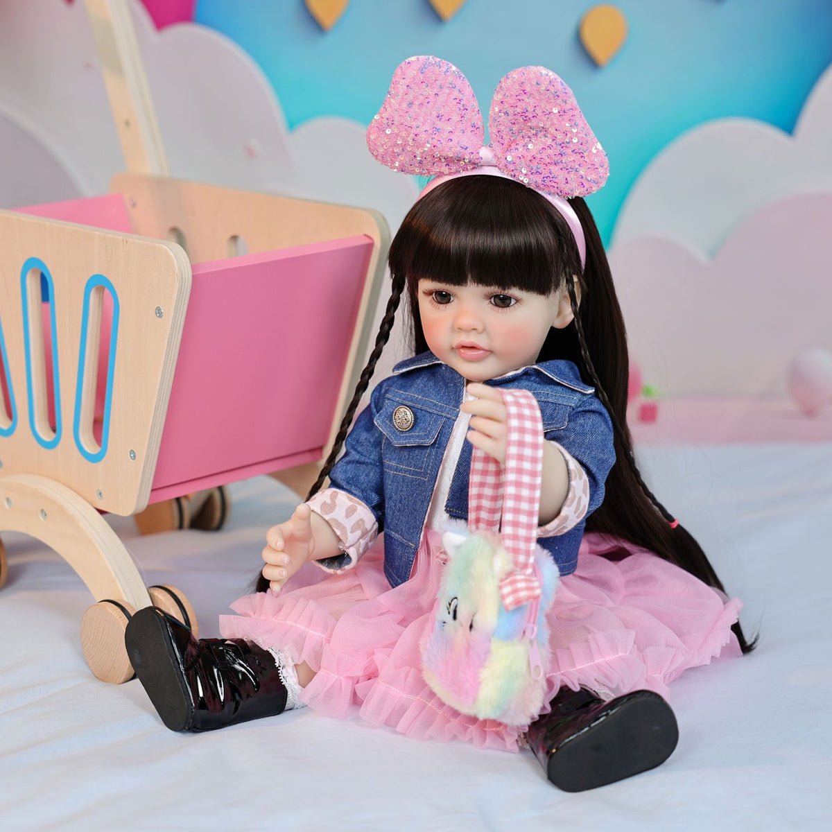 22-Zoll-Steh-Reborn-Kleinkindpuppe mit Ganzkörper-Vinyl für Geschenke und Dekoration