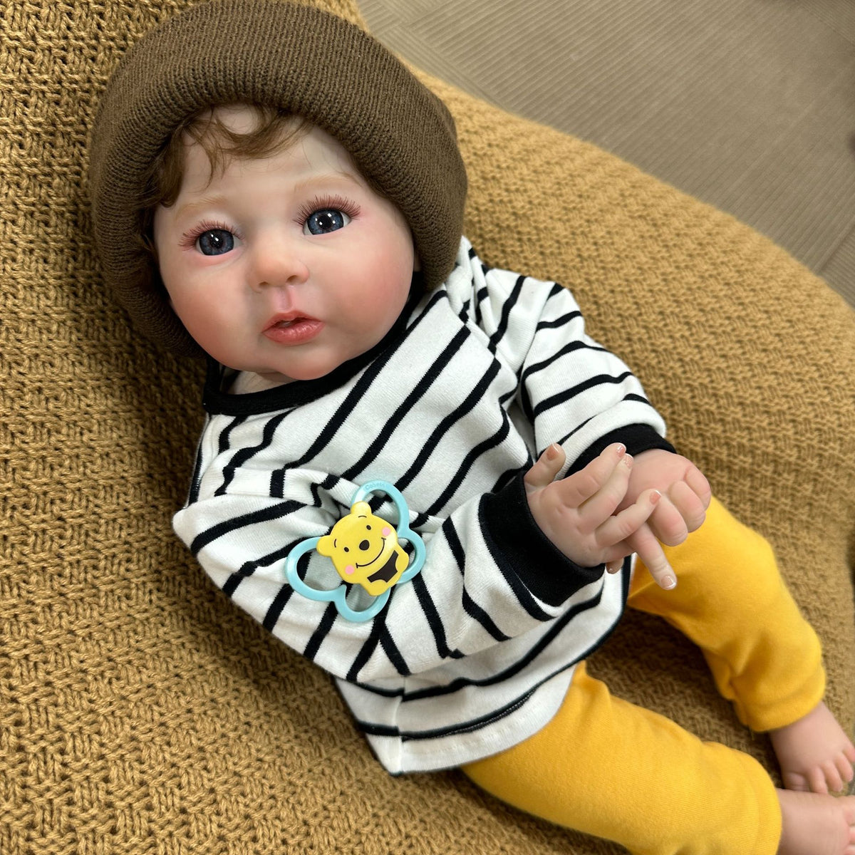50 cm Reborn Babypuppe mit weichem Stoffkörper, lebensechte Neugeborenen-Spielpuppe für Mädchen