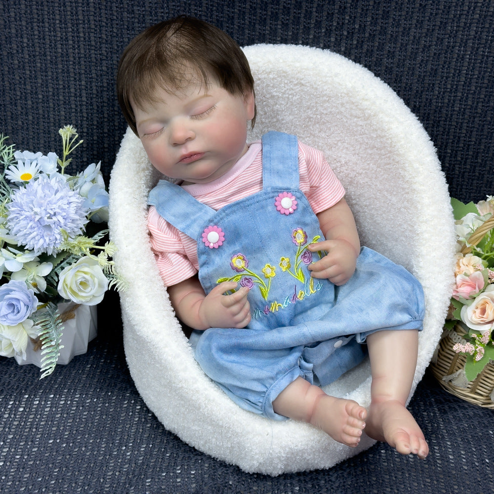 Geschenkidee für die Feiertage: Realistische 50 cm Baby-Puppe aus Vollvinyl