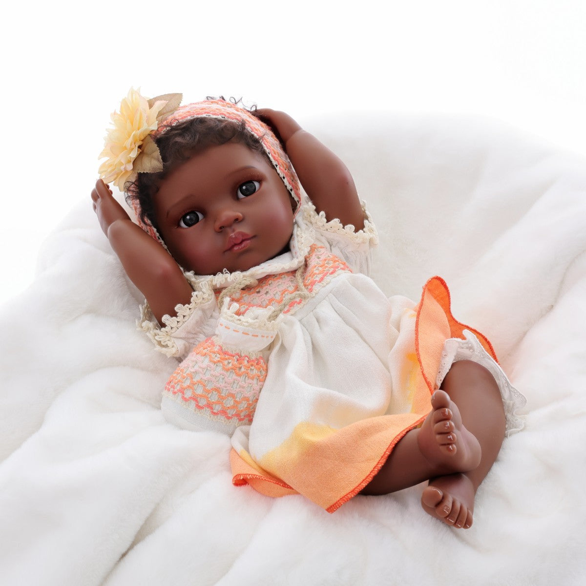 50 cm schwarze Reborn-Babypuppe, Simulationspuppe, Vollkunststoff, Mädchen mit implantierten Haaren