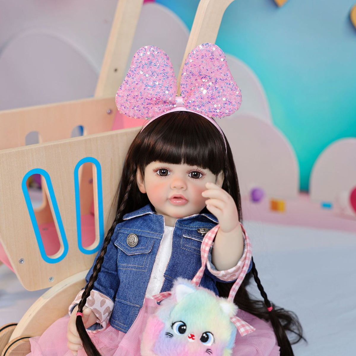 22-Zoll-Steh-Reborn-Kleinkindpuppe mit Ganzkörper-Vinyl für Geschenke und Dekoration