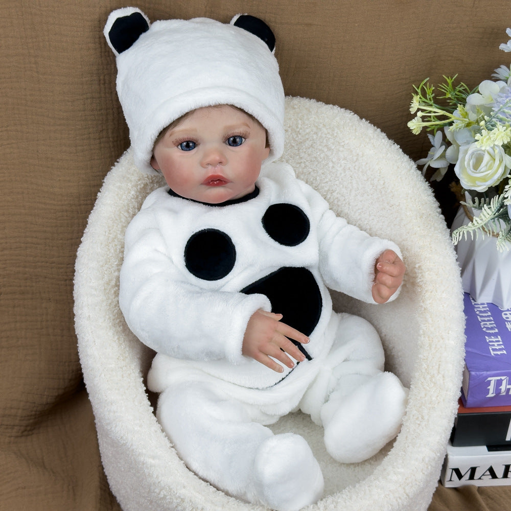 18-Zoll realistische Babypuppe aus Vollvinyl, flauschiger Panda-Strampler, zeitloses Andenken für Geburtstage und die festliche Geschenksaison
