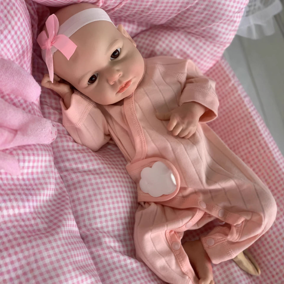 18-Zoll-Reborn-Puppe aus Vollsilikon, weiches Simulations-Baby als Begleitspielzeug