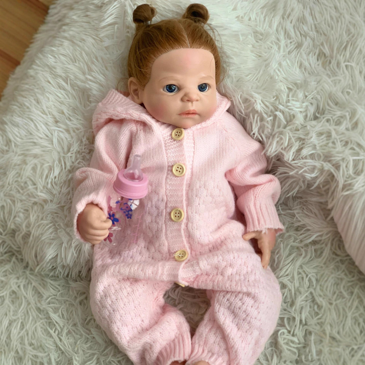 22 Zoll Vollsilikon Reborn Puppe Mädchen, realistisches lebensechtes Neugeborenes mit rosa Strickoutfit & Babyflasche, Mädchenspielzeug als Sammlergeschenk