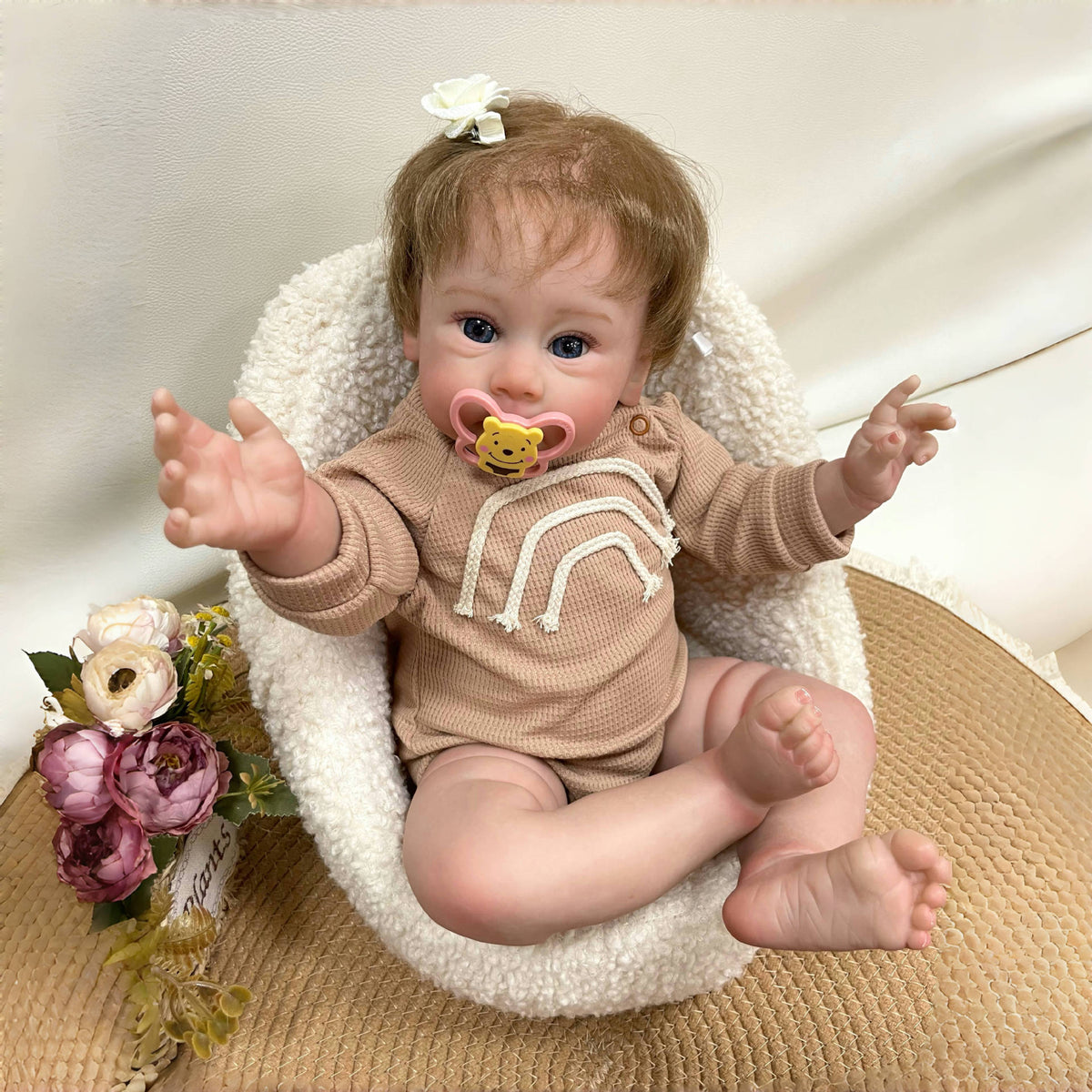 23 Zoll realistische Reborn-Puppe mit Stoffkörper, 3D-Haut mit sichtbaren Adern, handgefertigtes Geschenkspielzeug für kleine Mädchen und Sammler