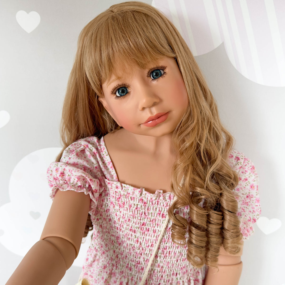 120 cm große, stehende Reborn-Kleinkindpuppen mit Vollvinylkörper, Begleitspielzeug für jeden Anlass, geeignet als Geschenk für Feiertage und zur Dekoration zu Hause