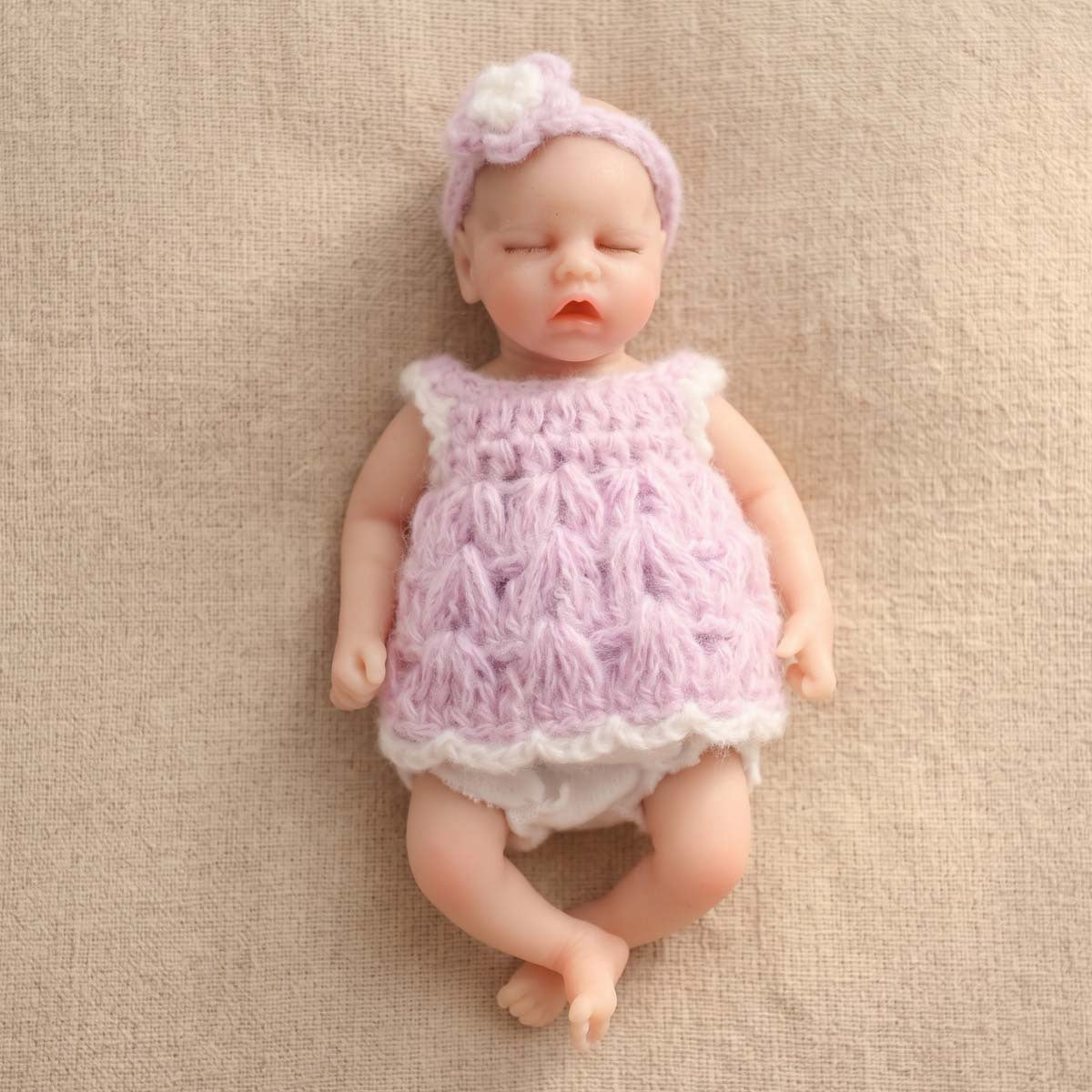 6-Zoll-Handflächen-Reborn-Babypuppe aus massivem Silikon, realitätsnahes, dehnbares Kinderspielzeug als Geschenk und Sammlerstück