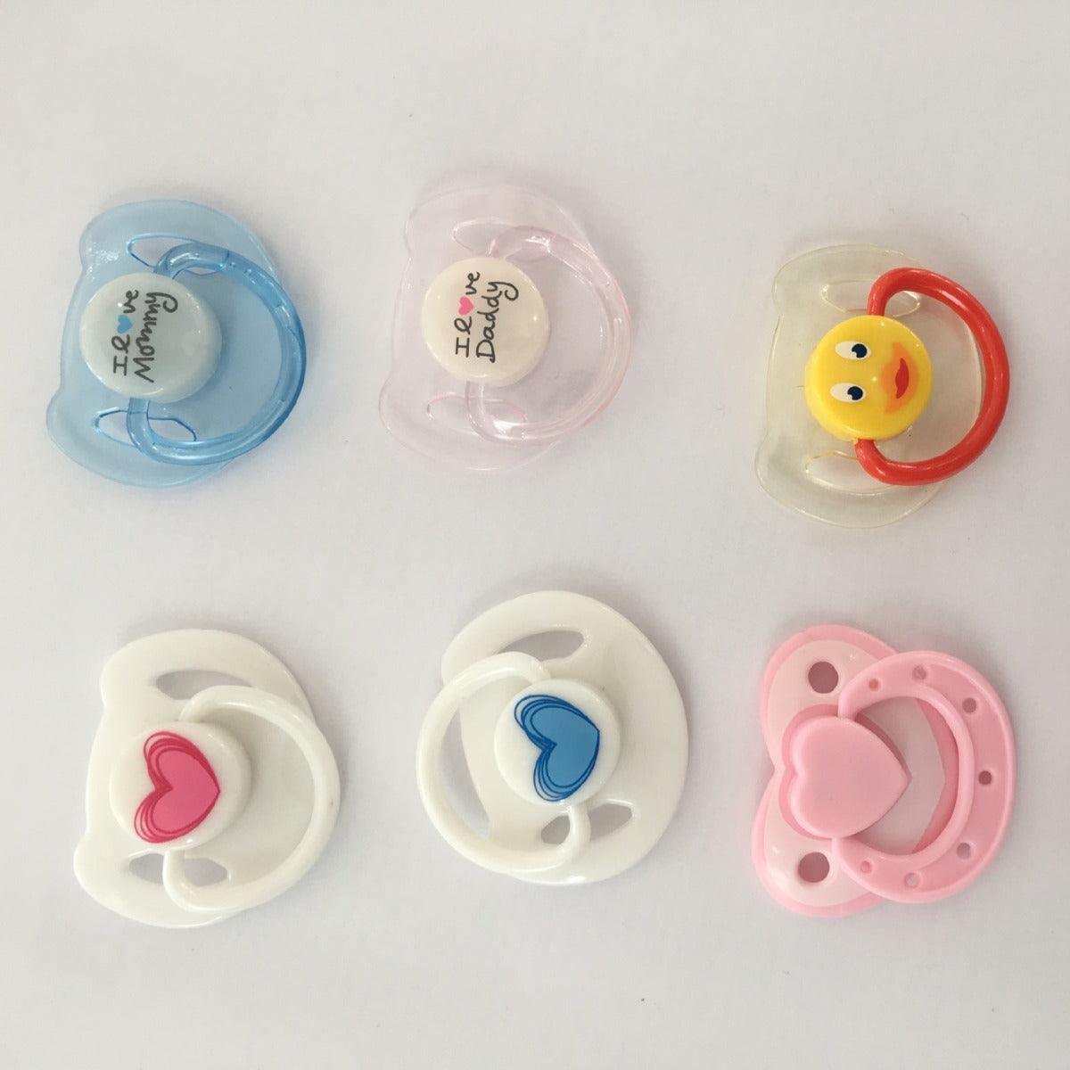 Niedliche Babyschnuller