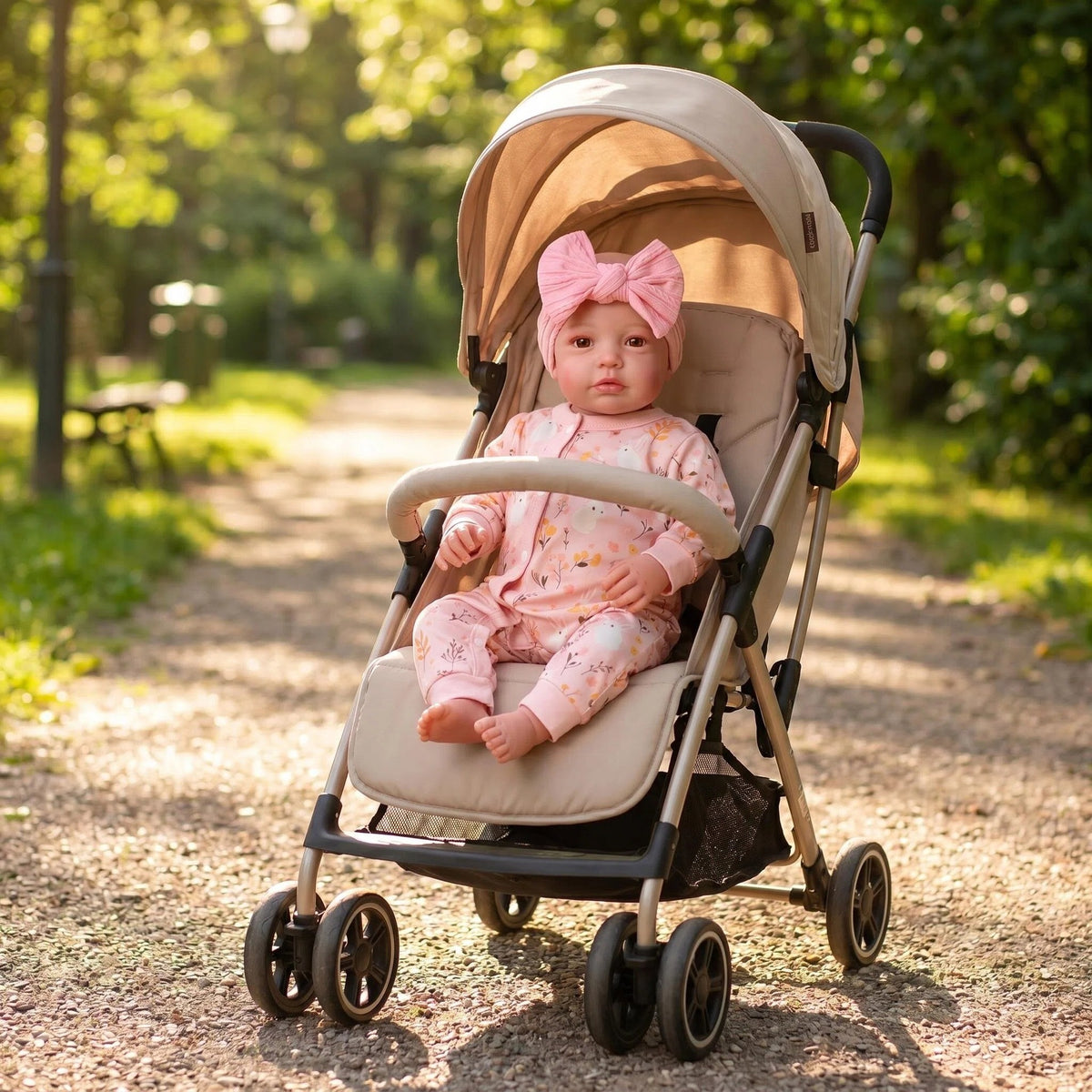 Soft Touch 19-Zoll Reborn-Puppe mit vollem Vinylkörper, floralem Hasen-Print-Reißverschluss-Strampler, komplettes süßes Outfit für Rollenspiele & Innendekoration