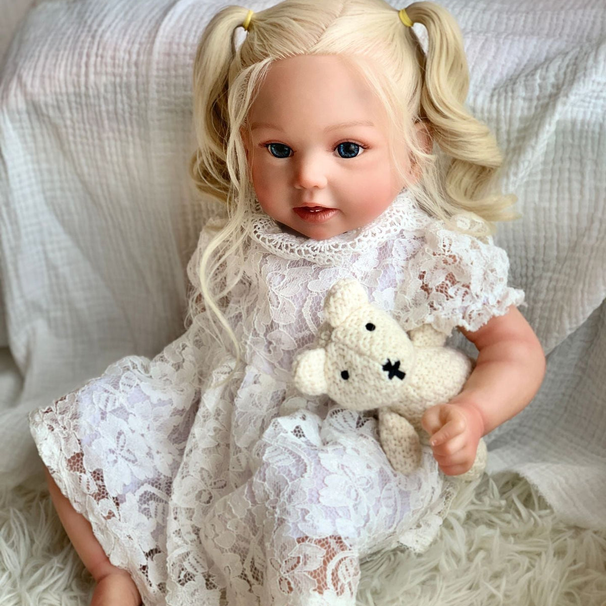 20 Zoll Reborn-Kleinkindpuppe mit Stoffkörper und blonden Haaren, in verschiedenen Ausführungen erhältlich, ideales Geschenk für Geburtstage und Feiertage