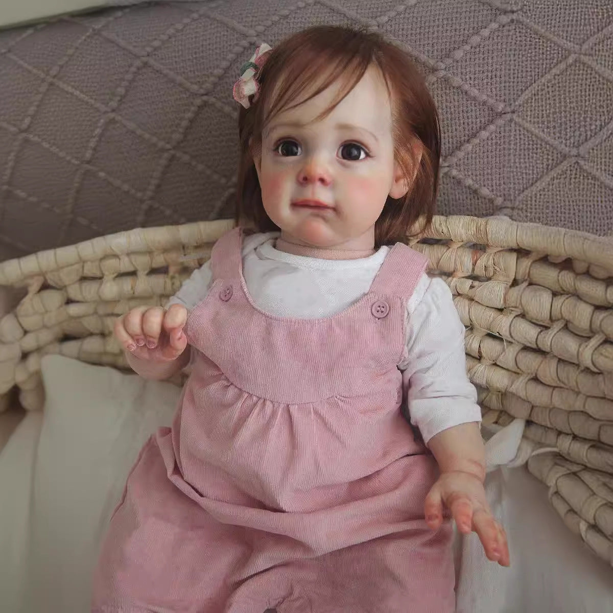 24 Zoll Reborn Babypuppe Mädchen Kleinkind handgefertigt mit Stoffkörper lebensechte Neugeborenen-Geschenkpuppe