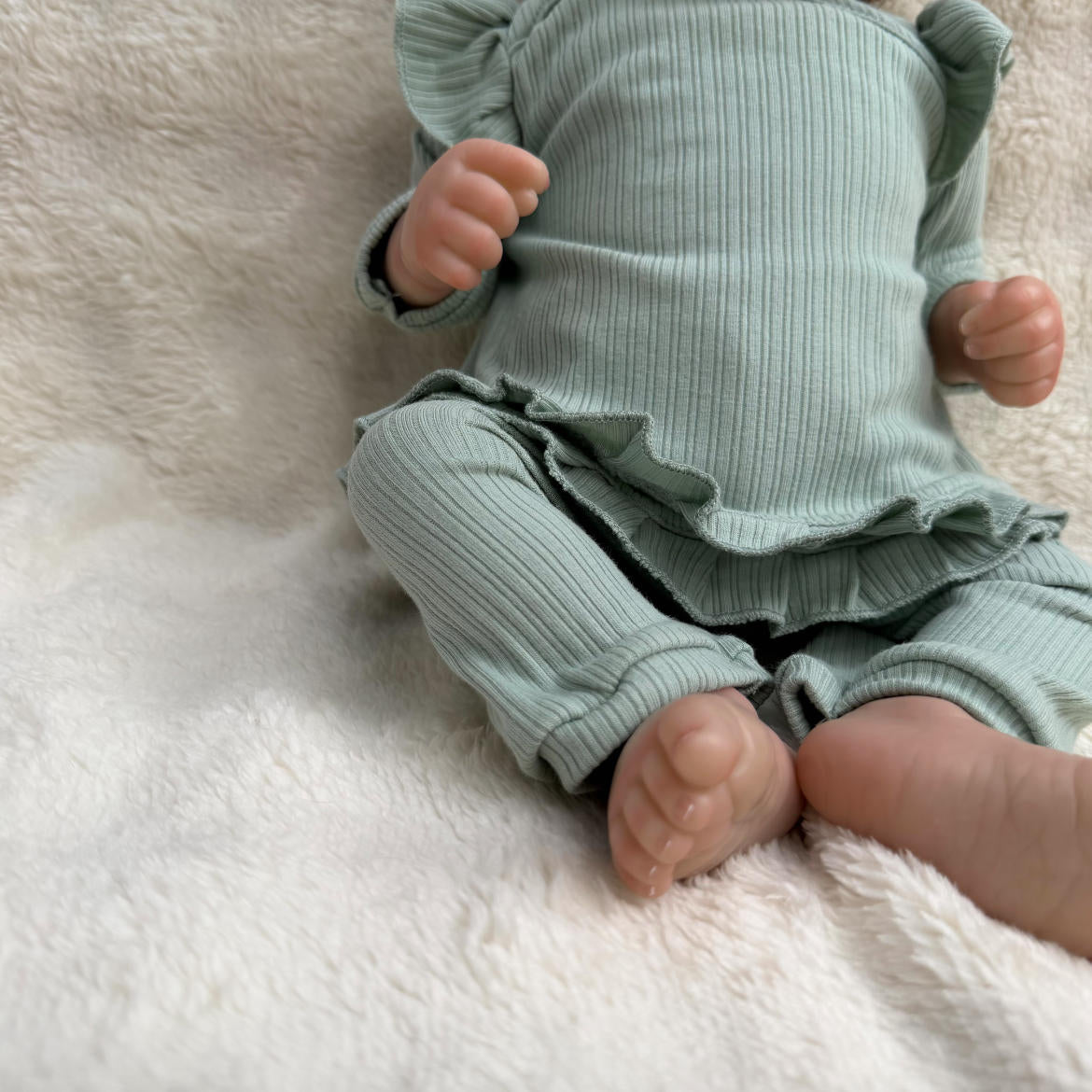 18-Zoll/45 cm Pascale Neugeborenes Reborn-Baby, lebensechte, weiche Kuschelpuppe, mehrschichtige Bemalung, 3D-Haut mit sichtbaren Adern