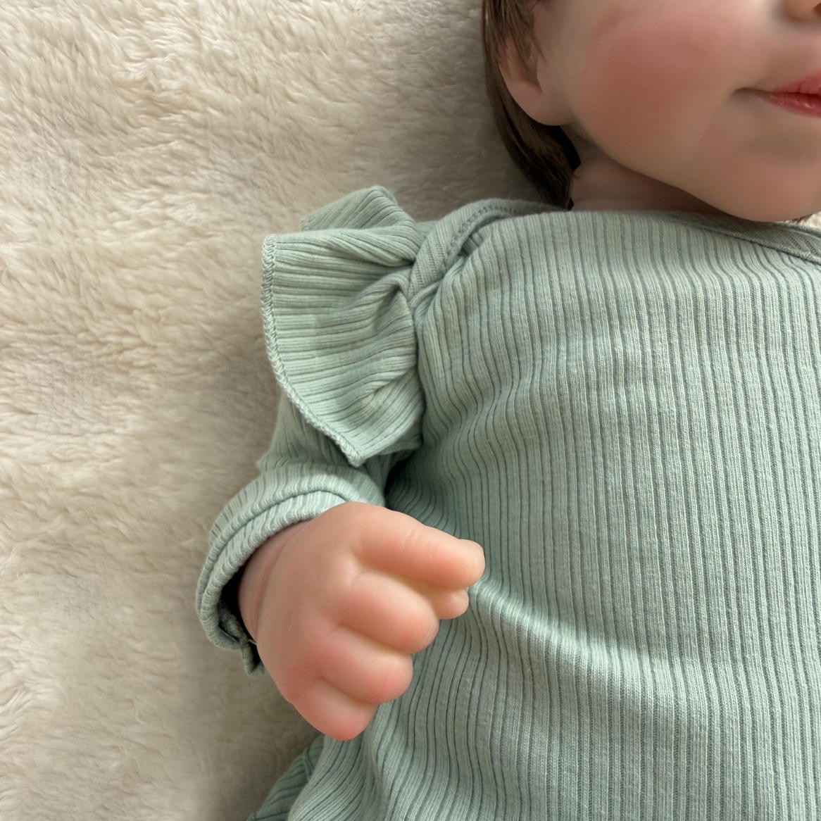 18-Zoll/45 cm Pascale Neugeborenes Reborn-Baby, lebensechte, weiche Kuschelpuppe, mehrschichtige Bemalung, 3D-Haut mit sichtbaren Adern