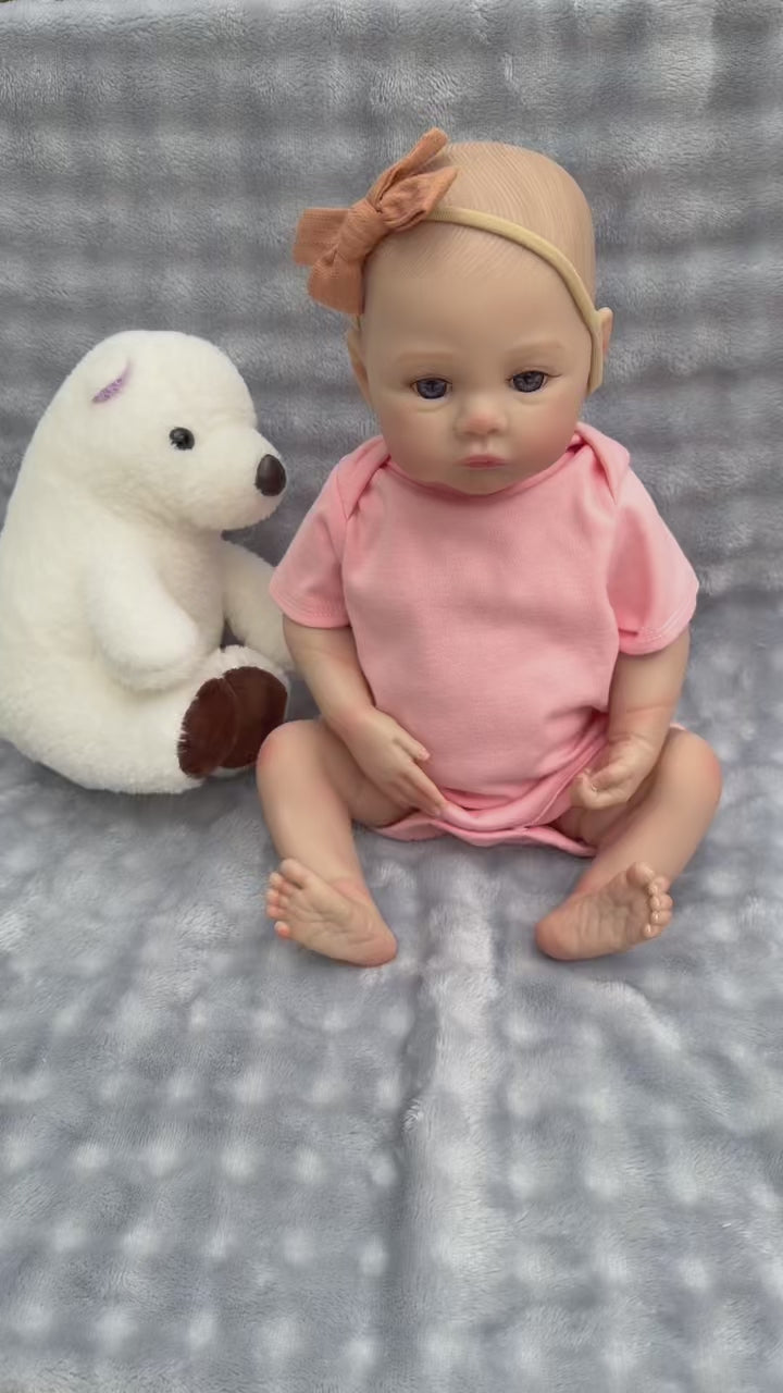 19 Zoll lebensechte Reborn-Babypuppe für Mädchen, handgefertigte Puppe aus Vollvinyl, realistisches Neugeborenen-Spielzeug für Kinder